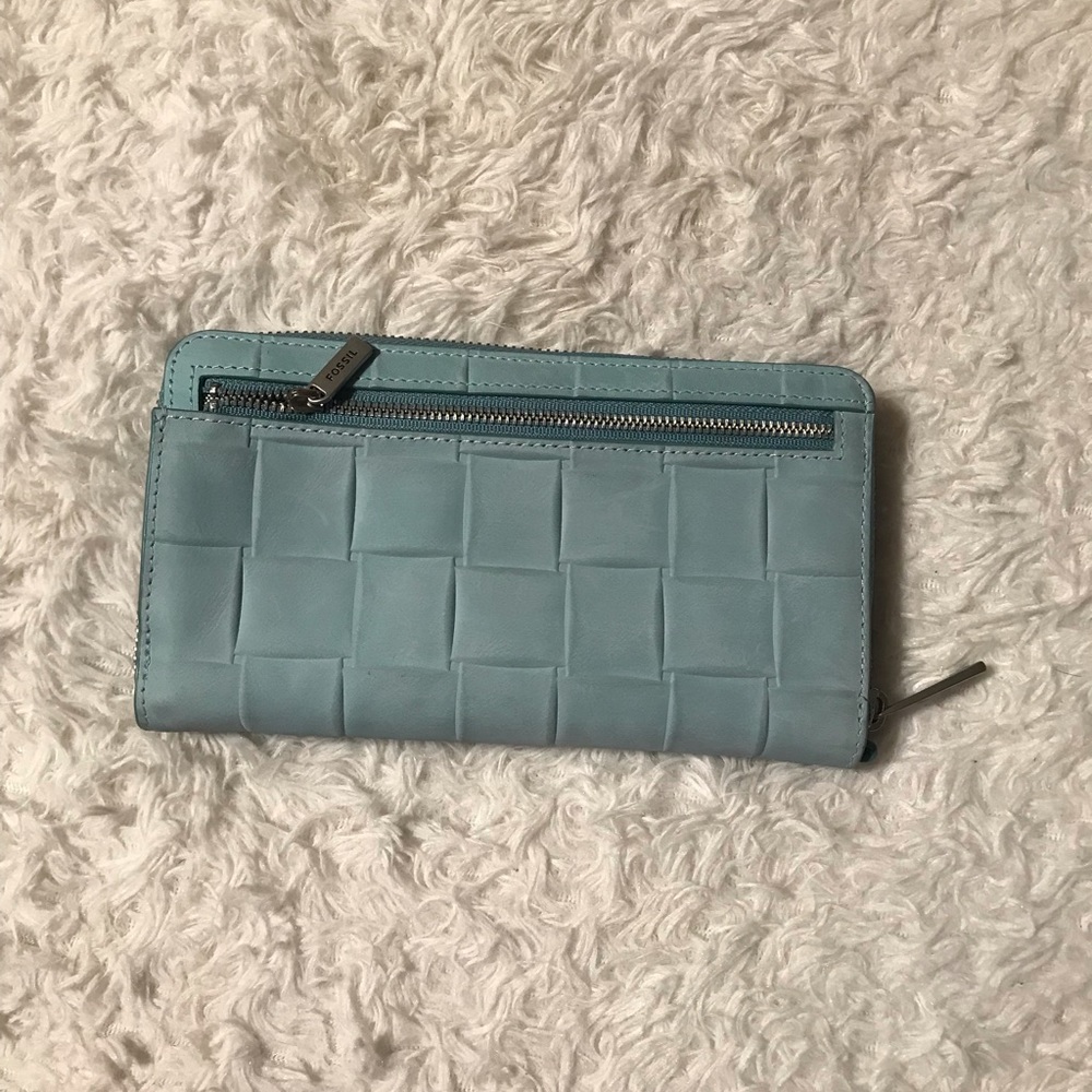 Fossil Light Blue Wallet - Picture 2 of 8